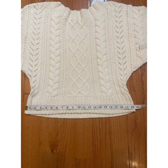 Express‎ Cream Cable Knit Chunky Sweater Women's Large Cotton/wool/angora blend - Picture 7 of 11